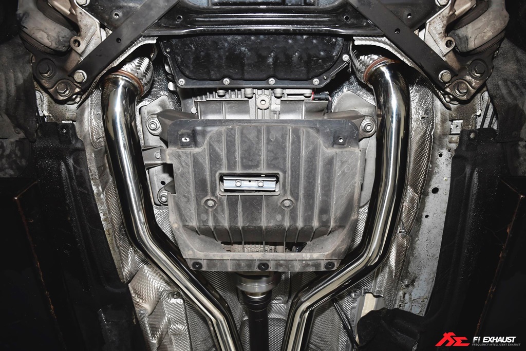 Porsche 95B.1 Macan Turbo Fi Exhaust