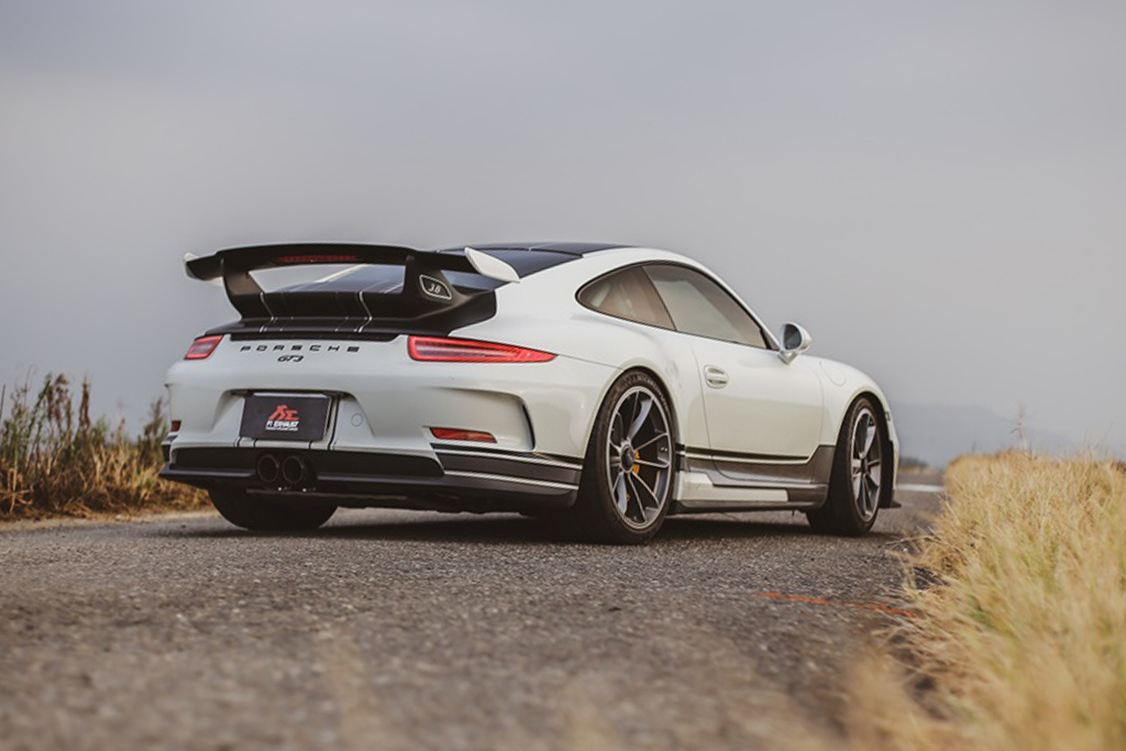 991.1 GT3 / RS Titanium