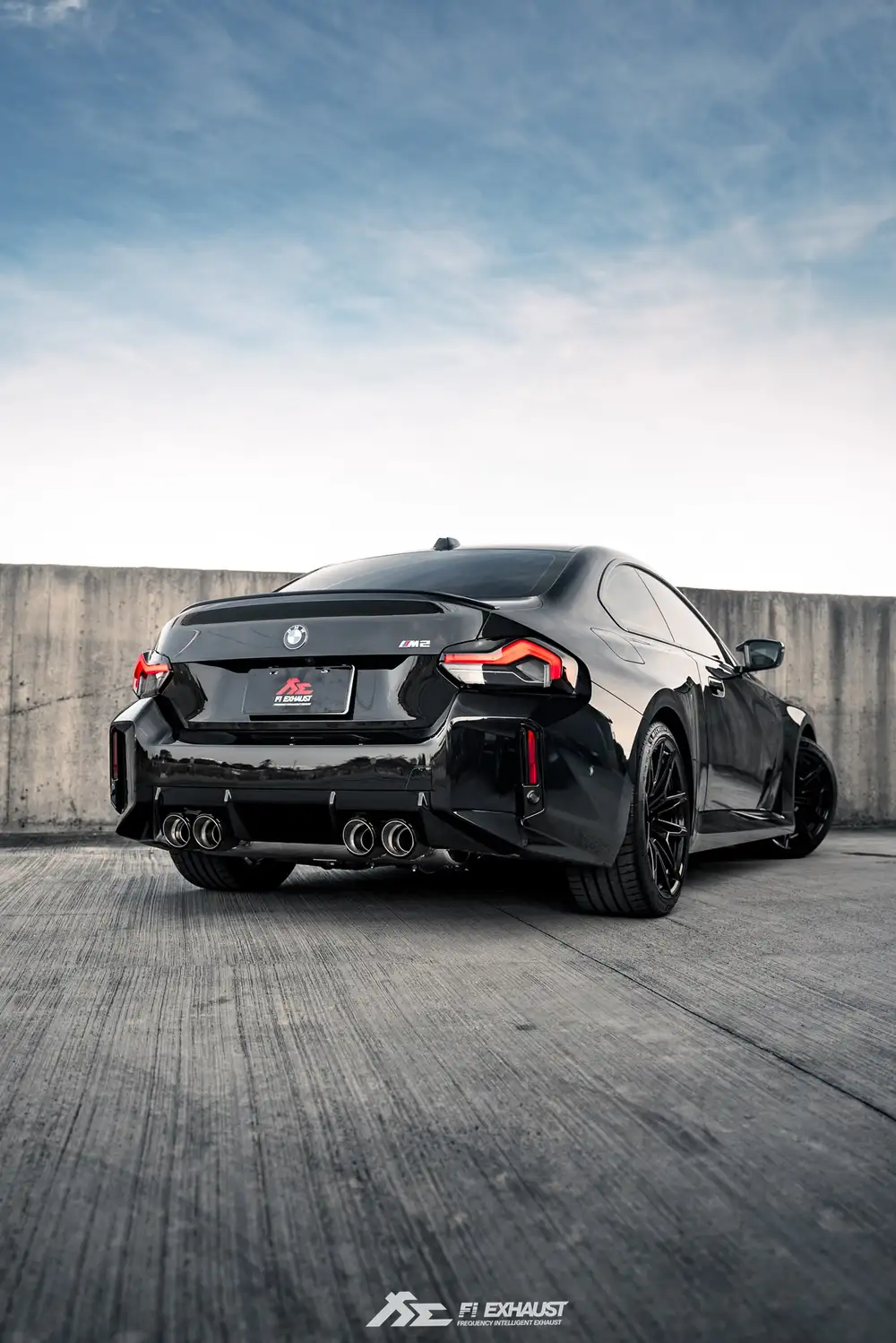 Standard quad tip layout muffler for the BMW G87 M2