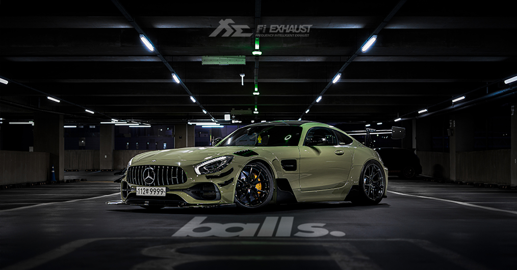 Peaches Korea  AMG GT-R